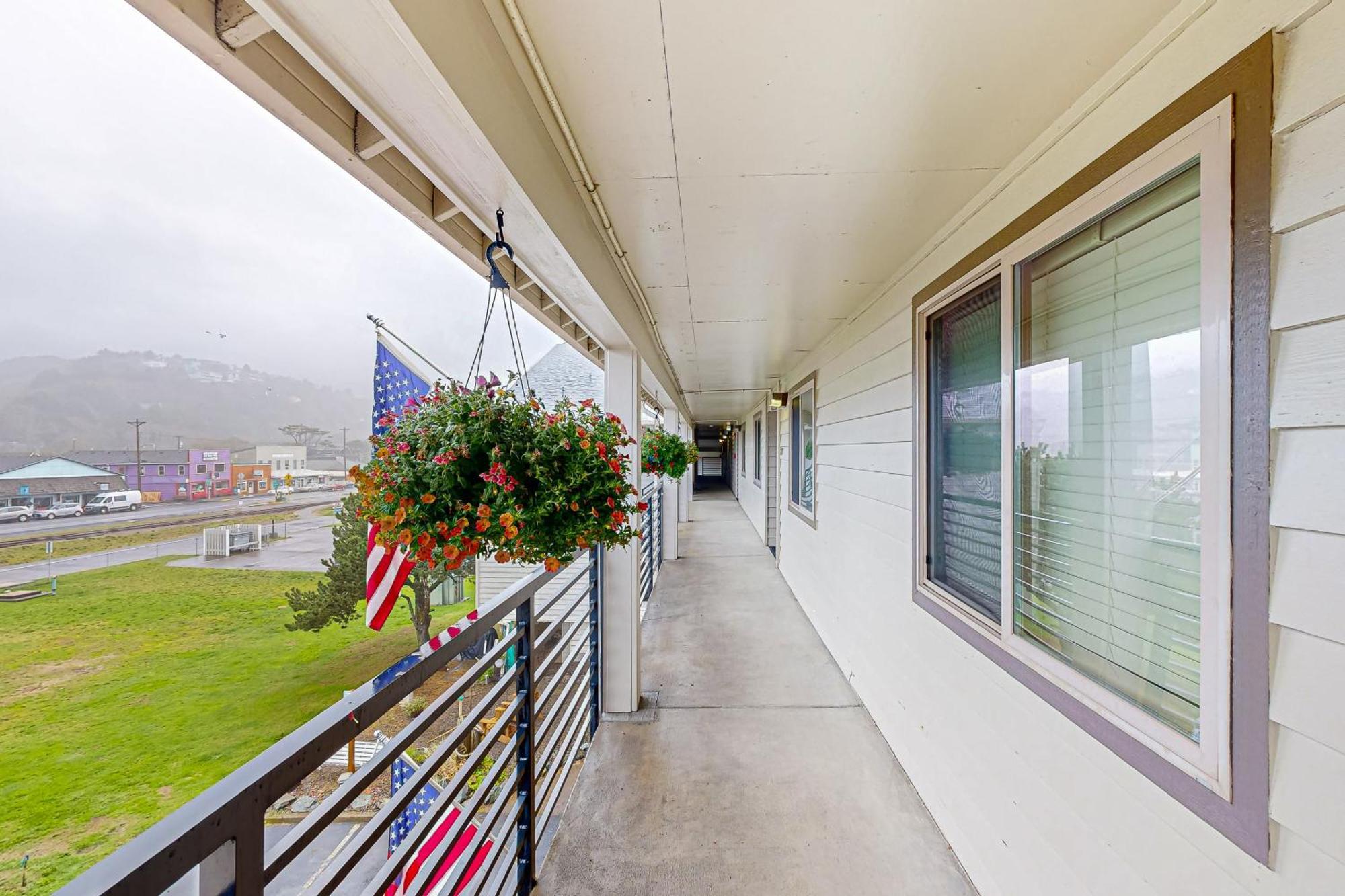 ​Rock Creek Inn Vacation Condos شاطئ روكواي الغرفة الصورة